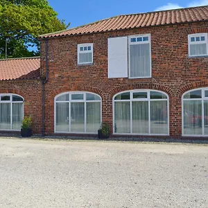 Peregrine Holiday home