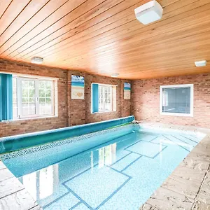 Northstead Holiday home